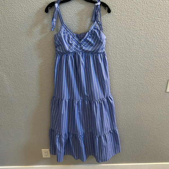 Express Blue White Stripe Maxi Dress Size Small - Picture 2 of 7